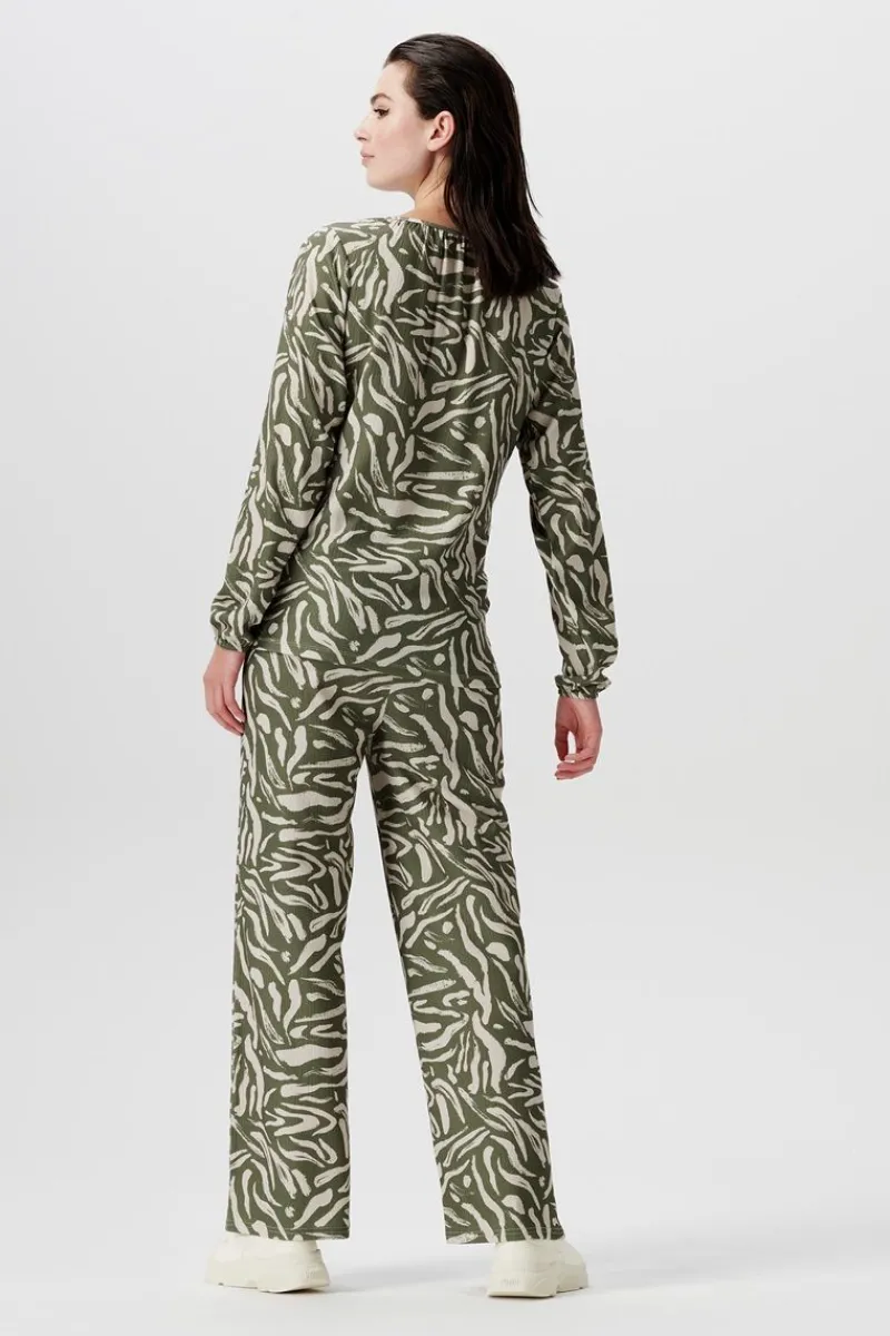 bluse_edgemore__olivine_1.webp Noppies Blusen & Tuniken-Bluse Edgemore -